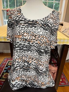 New Direction Women’s Animal Print Scoop Neck Top - Black, White & Orange Large
